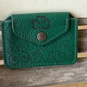 Portland Leather Goods Bacalar Lovebug plus Card Holder